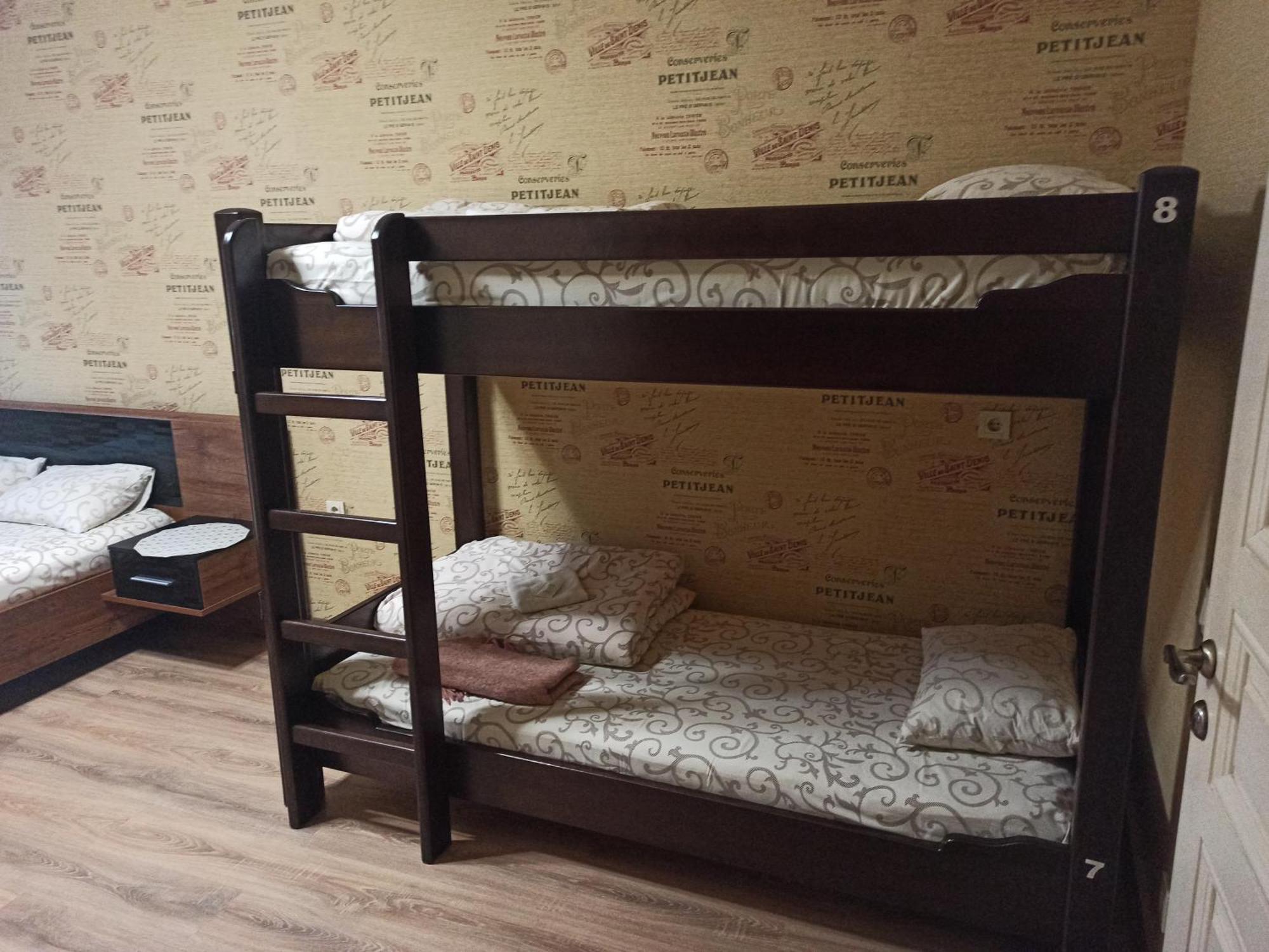 Hostel Q ,15 Хв До Жд Вокзалу Λβιβ Εξωτερικό φωτογραφία