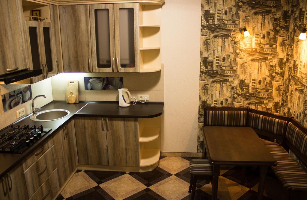 Hostel Q ,15 Хв До Жд Вокзалу Λβιβ Εξωτερικό φωτογραφία