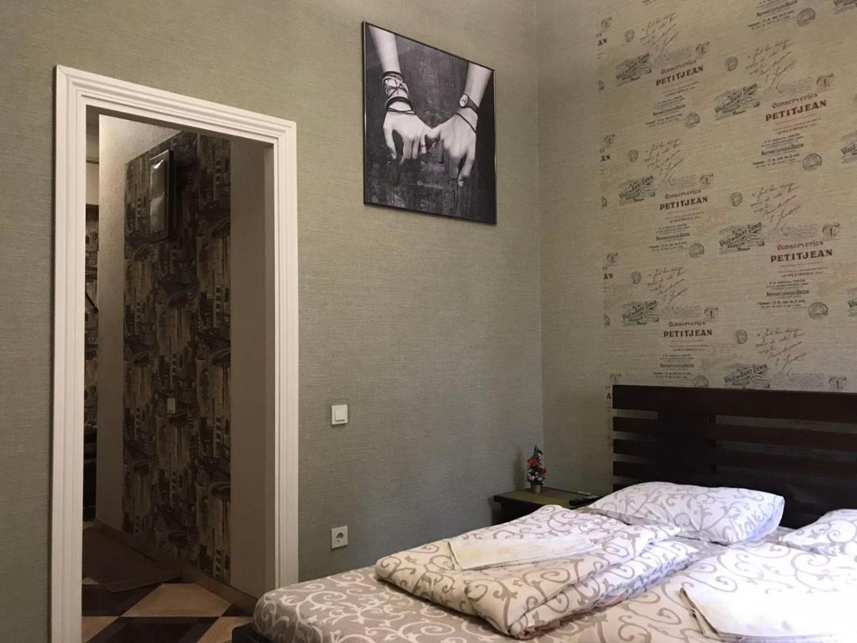 Hostel Q ,15 Хв До Жд Вокзалу Λβιβ Εξωτερικό φωτογραφία